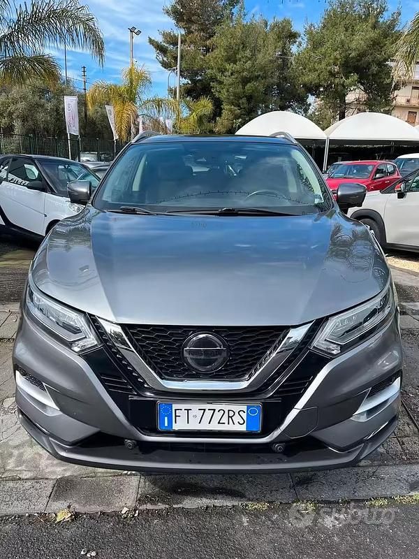 Usata Nissan Qashqai Tekna+ 110 CV (80 kW) 2019 Grigio SUV