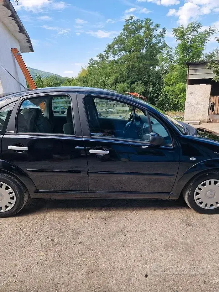 Usata Citroën C3 Exclusive 60 CV (44 kW) 2007 Nero Berlina