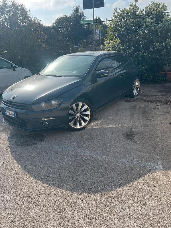 Begagnad VW Scirocco 2009