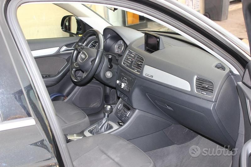 Usata Audi Q3 Ambiente 150 CV (110 kW) 2017 Nero SUV