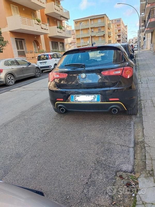 Usata Alfa Romeo Giulietta 175 CV (128 kW) 2013 Nero Berlina