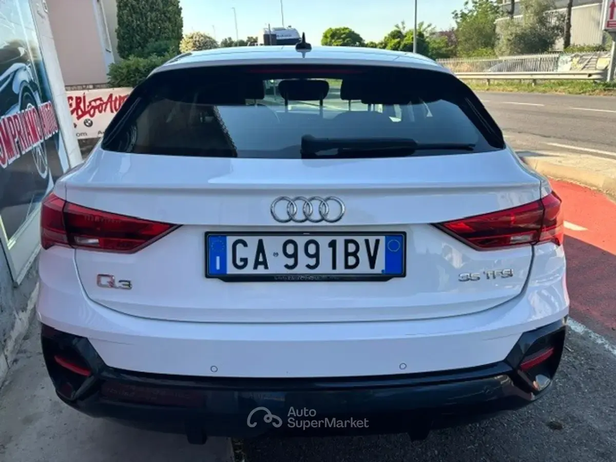 Usata Audi Q3 Sportback 150 CV (110 kW) 2020 Bianco SUV