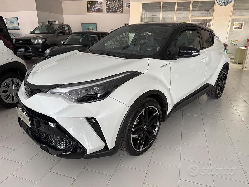 Bianco Usata 2021 Toyota C-HR Sport SUV | 25.500 € (Molto cara) - Immagine 1/4