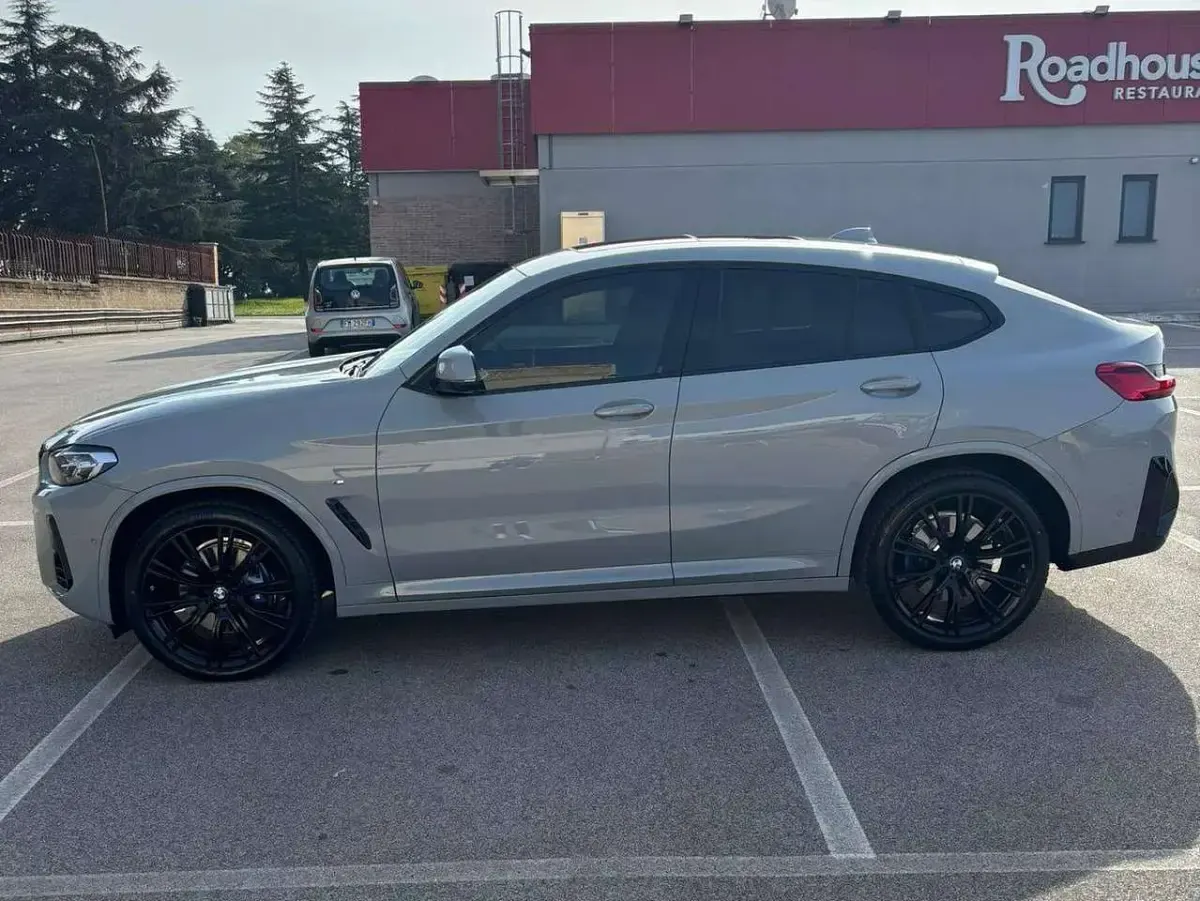 Usata BMW X4 M Sport 245 CV (180 kW) 2024 Grigio SUV