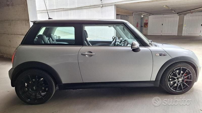 Usata Mini Cooper S 2006 Utilitaria