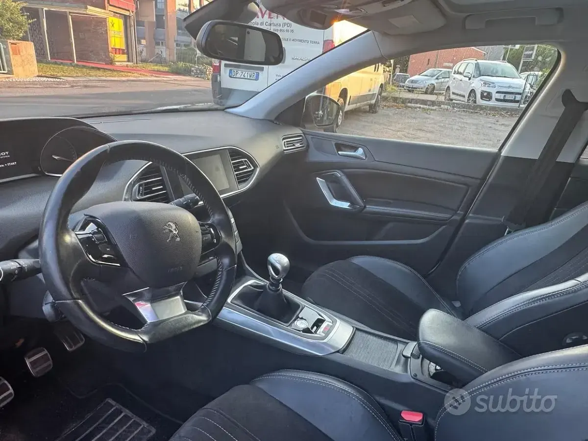 Usata Peugeot 308 Sport 150 CV (110 kW) 2016 Other Berlina