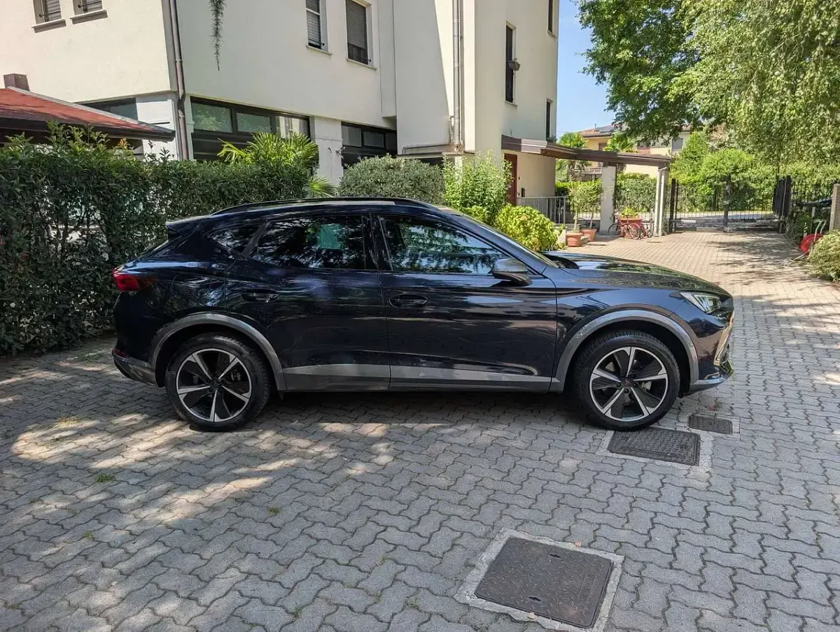 Usata Cupra Formentor 150 CV (110 kW) 2022 Midnight black/grigio graphite SUV
