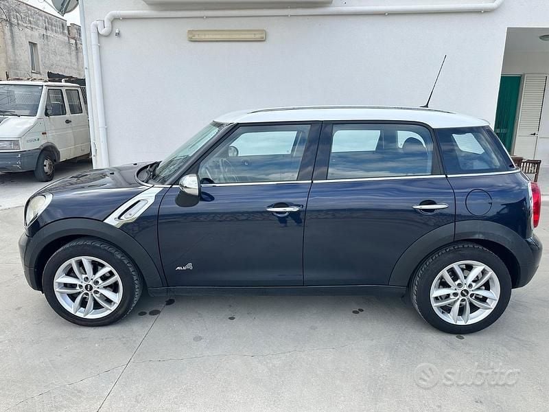 Usata Mini Cooper D Countryman 2011 Blu SUV
