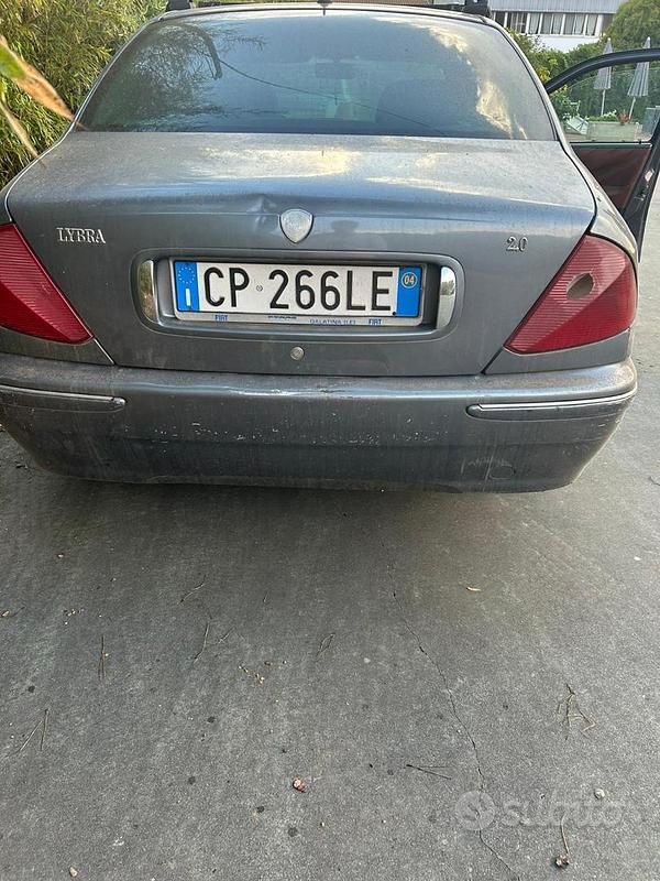 Usata Lancia Lybra 2004 Grigio Berlina