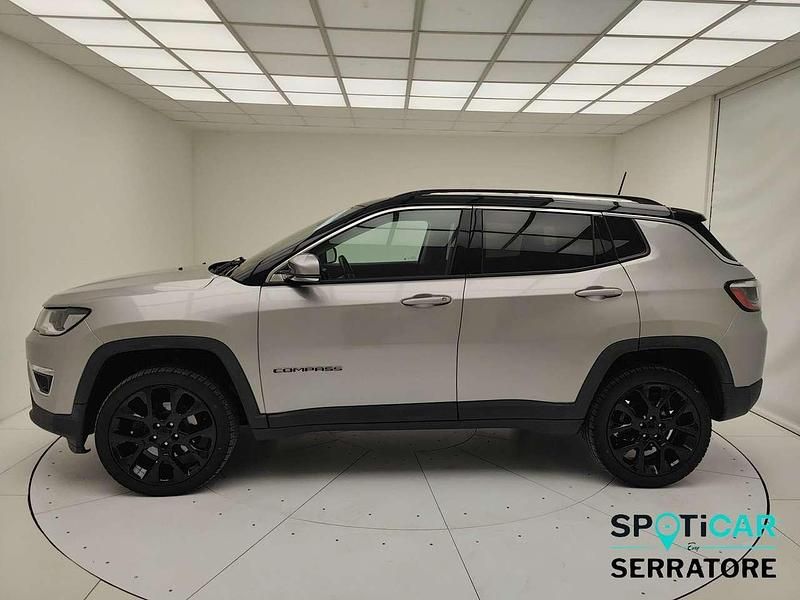 Usata Jeep Compass Limited 140 CV (102 kW) 2017 Argento SUV