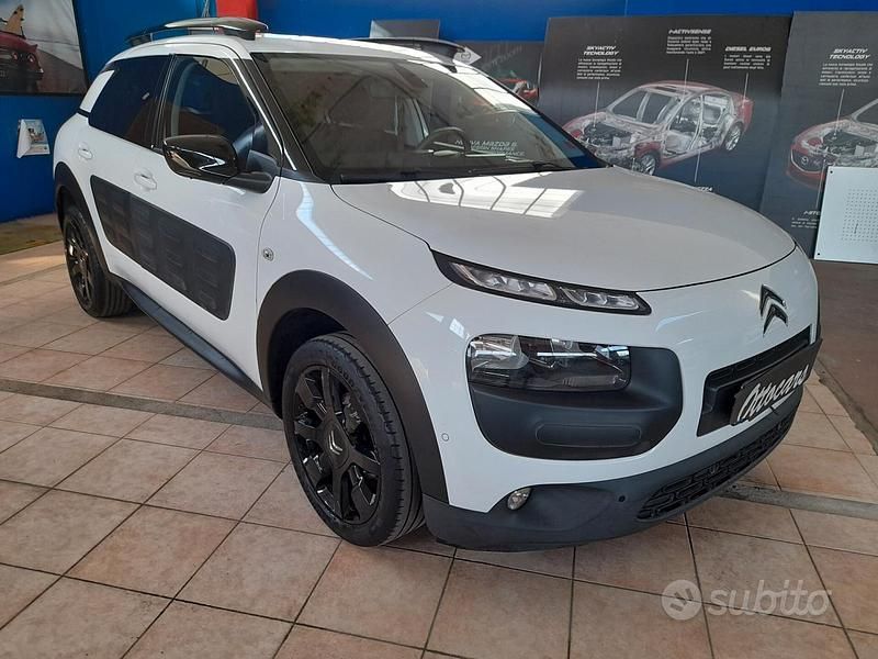 Usata Citroën C4 PureTech 81 CV (59 kW) 2017 Bianco SUV