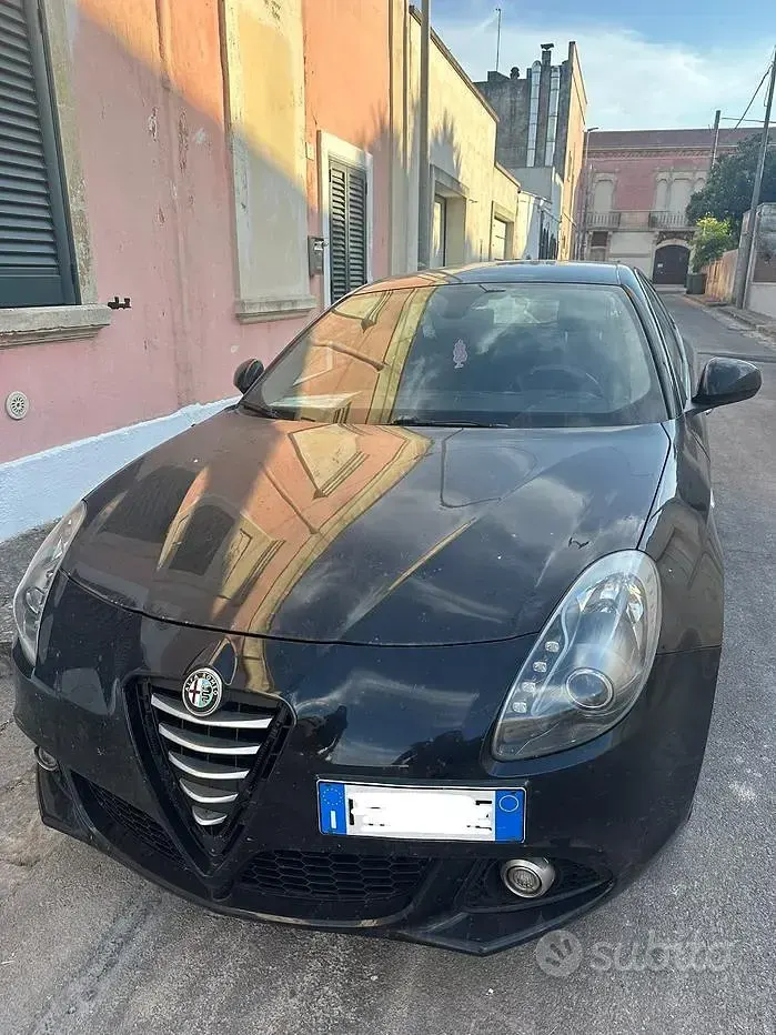 Usata Alfa Romeo Giulietta 122 CV (89 kW) 2015 Nero Utilitaria