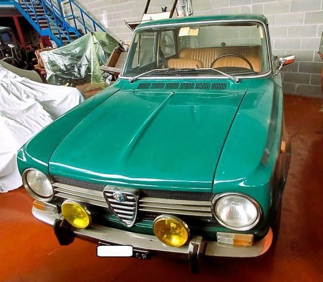 Verde Usata 1971 Alfa Romeo Giulia Super | 17.500 € - Immagine 1/4