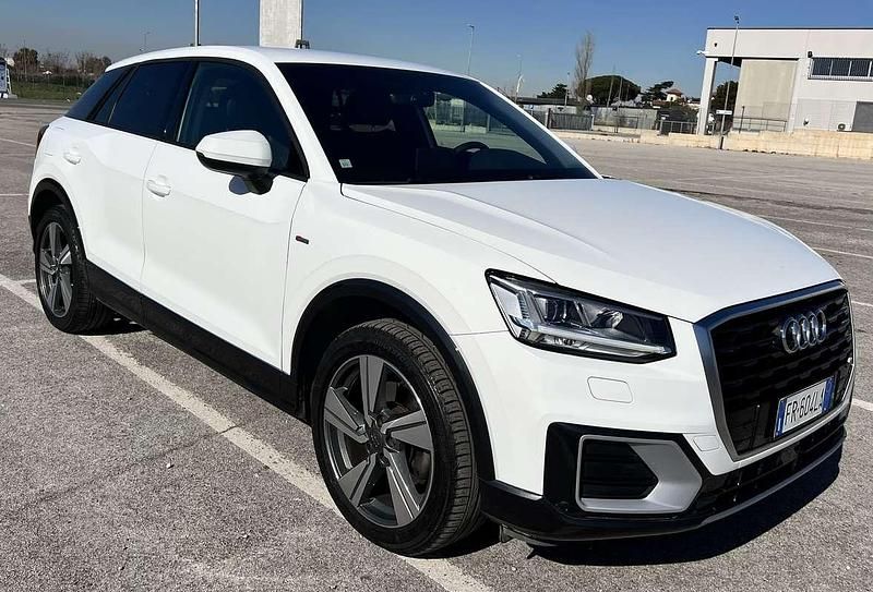 Usata Audi Q2 Sport 116 CV (85 kW) 2018 SUV