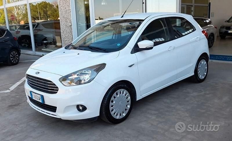 Usata Ford Ka Ultimate 85 CV (62 kW) 2017 Bianco Berlina