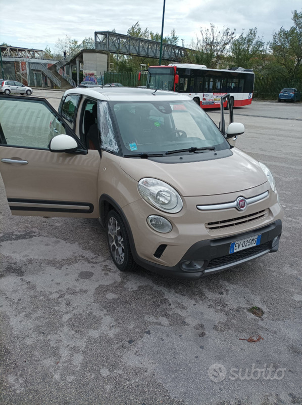 Usato 2014 Fiat 500L 1.4 Benzin 95 CV (7.500 €)