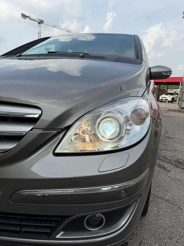 Usata Mercedes B200 136 CV (100 kW) 2007 Monovolume