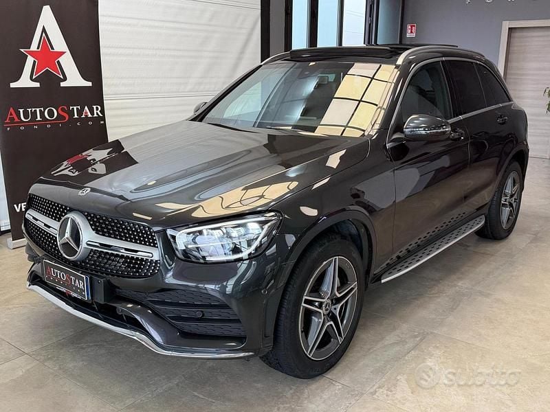 Usata Mercedes GLC300 Premium Plus 245 CV (180 kW) 2019 Nero SUV