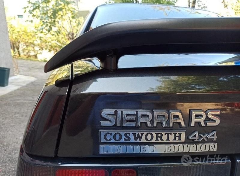 Usata Ford Sierra 215 CV (158 kW) 1991 Nero Berlina