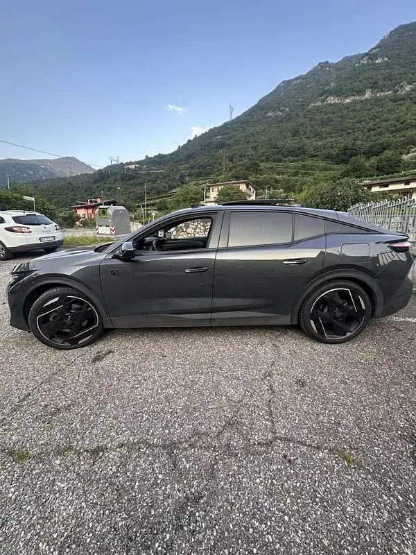 Usata Peugeot 408 GTi 179 CV (131 kW) 2023 SUV