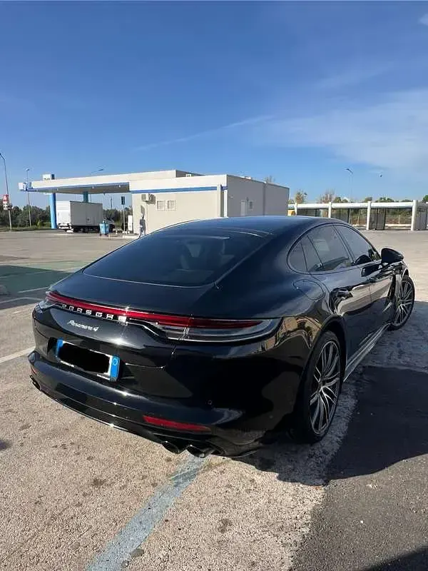 Usata Porsche Panamera 4 E-Hybrid 470 CV (345 kW) 2021 Utilitaria