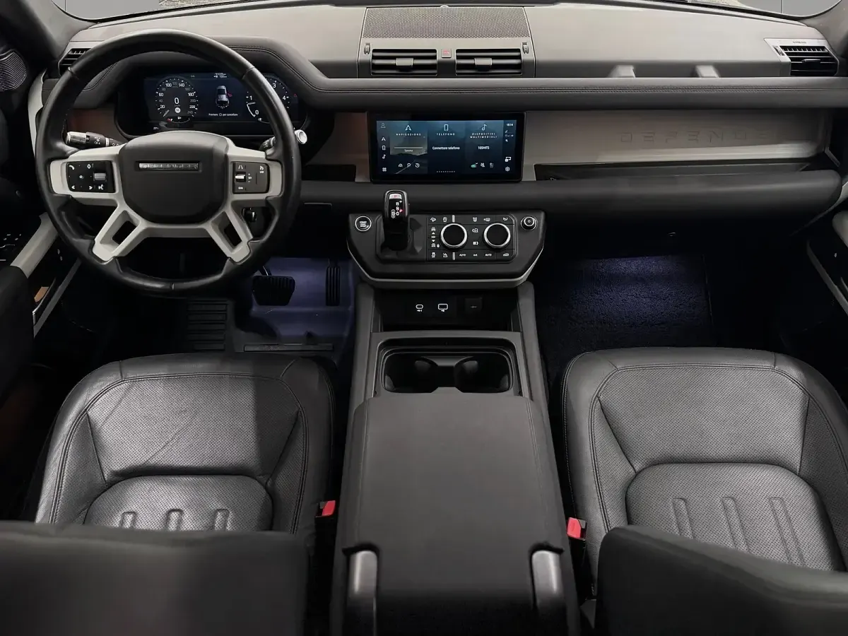 Usado Land Rover Defender SE 249 CV (183 kW) 2021 Negro SUV