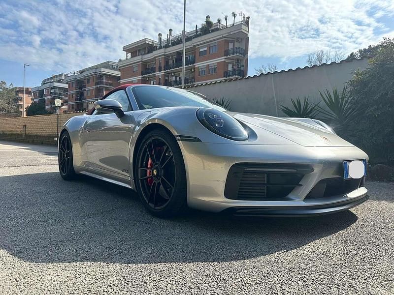 Usata Porsche 911 Carrera Cabriolet 480 CV (353 kW) 2022 Argento Cabrio