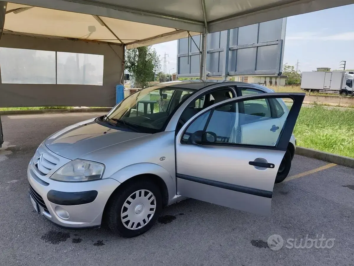 Usata Citroën C3 60 CV (44 kW) 2007 Grigio Berlina