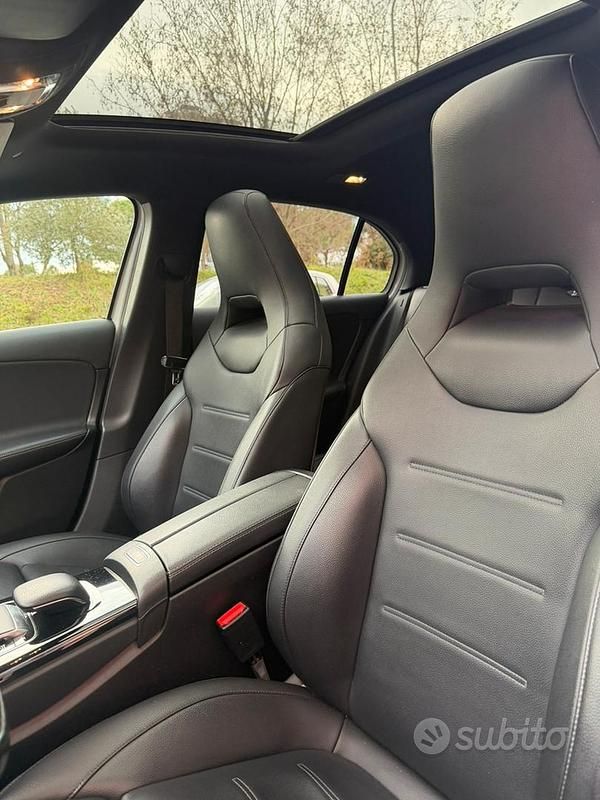 Usata Mercedes A180 136 CV (100 kW) 2019 Berlina