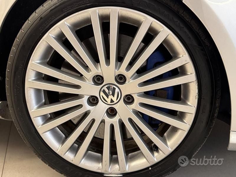 Usata VW Golf IV R 250 CV (183 kW) 2006 Grigio Berlina