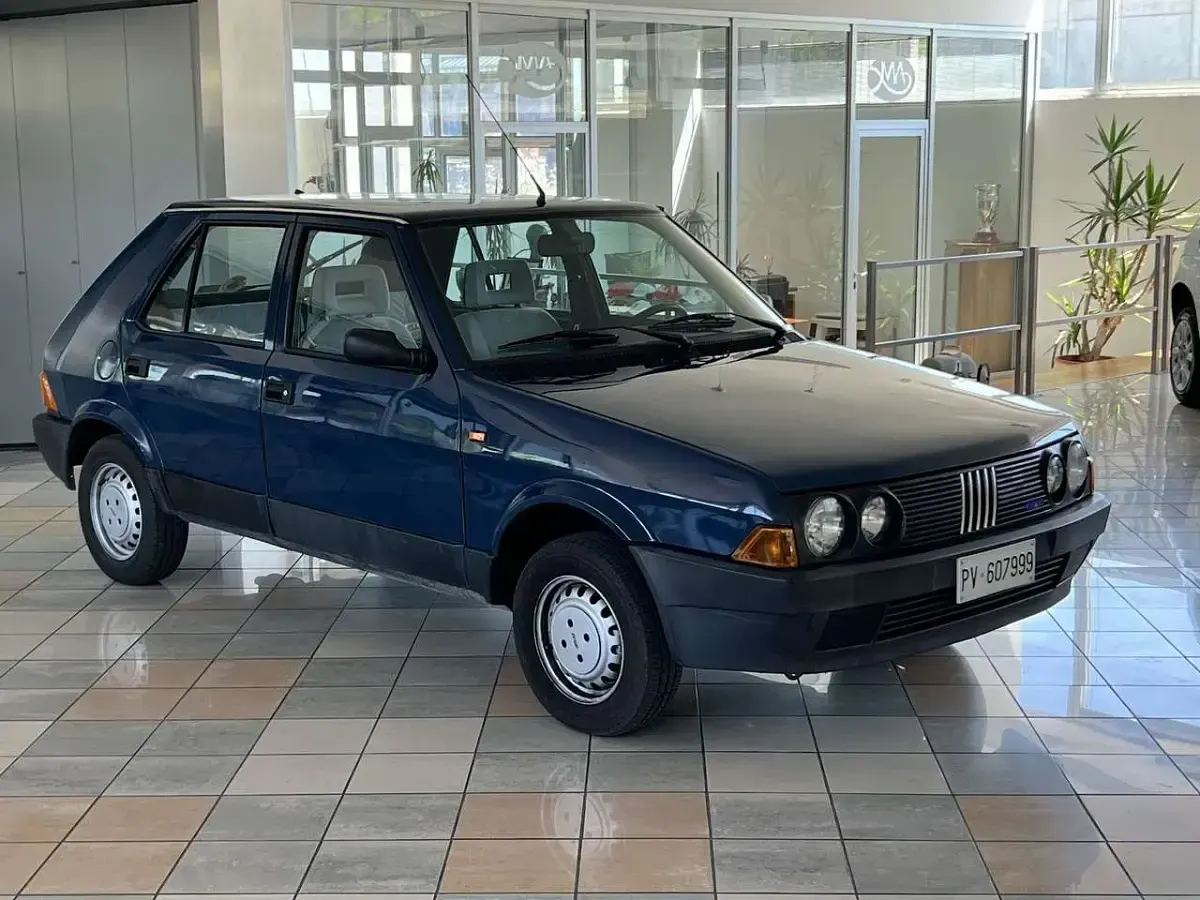 Usata Fiat Ritmo 130 CV (95 kW) 1986 Blu/azzurro Berlina