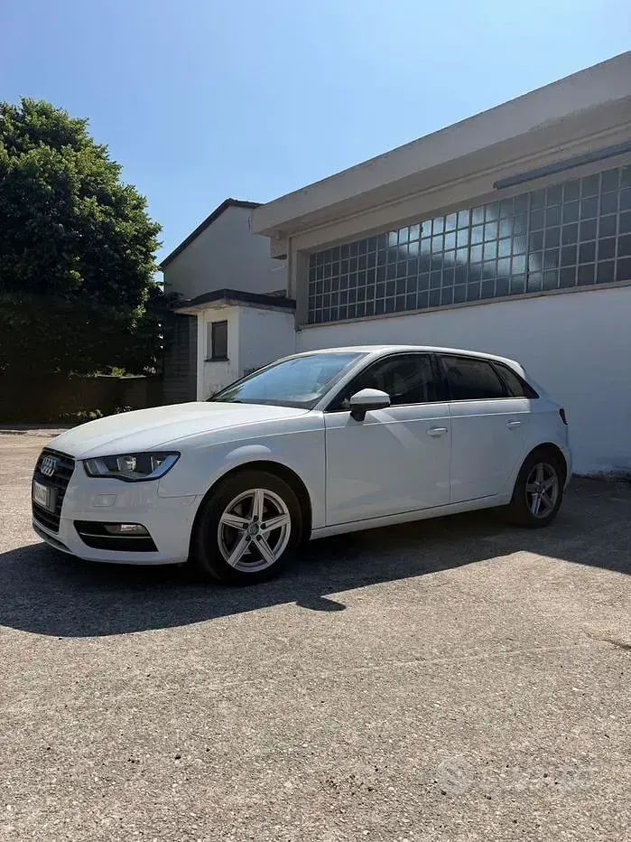 Usata Audi A3 Ambition 110 CV (80 kW) 2016 Bianco Berlina