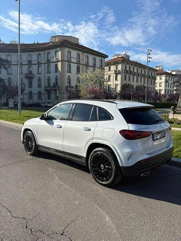 Usata Mercedes GLA250 Advanced Plus 163 CV (119 kW) 2023 Bianco SUV