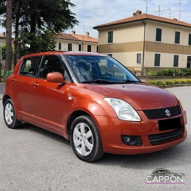 Usata Suzuki Swift 92 CV (67 kW) 2009 Rosso Berlina