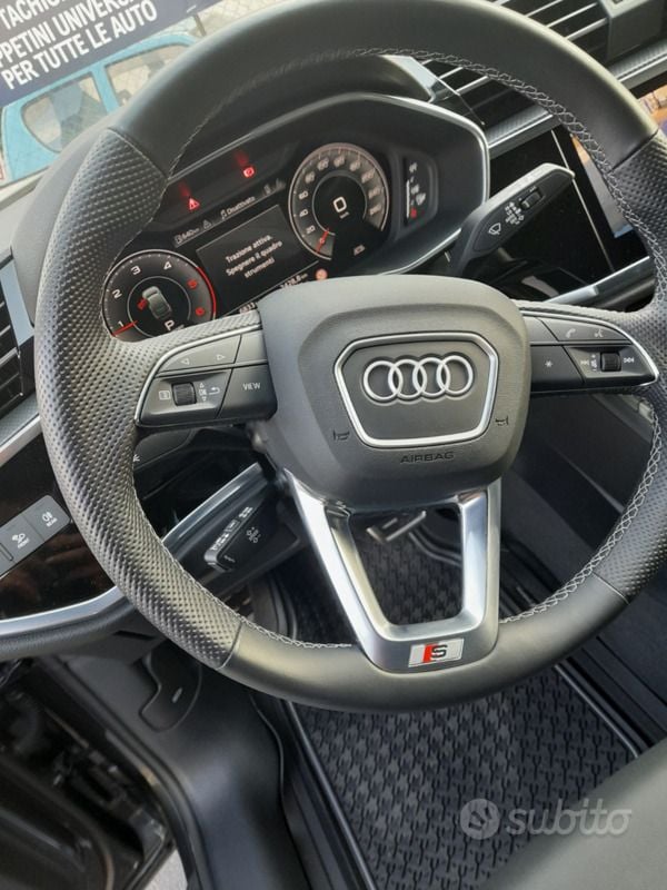 Usata Audi Q3 Sportback 150 CV (110 kW) 2024 Grigio SUV