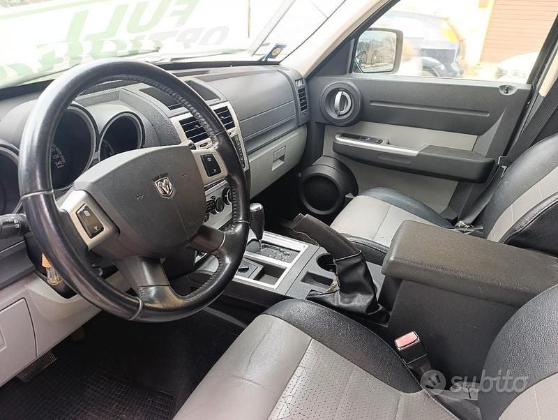 Usata Dodge Nitro 2008 Nero SUV