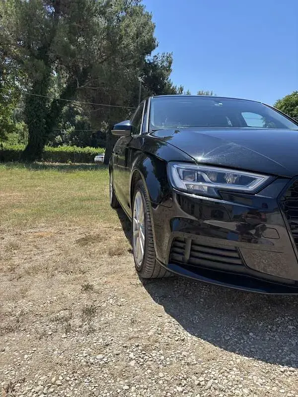 Usata Audi A3 Admired 116 CV (85 kW) 2020 Nero Berlina