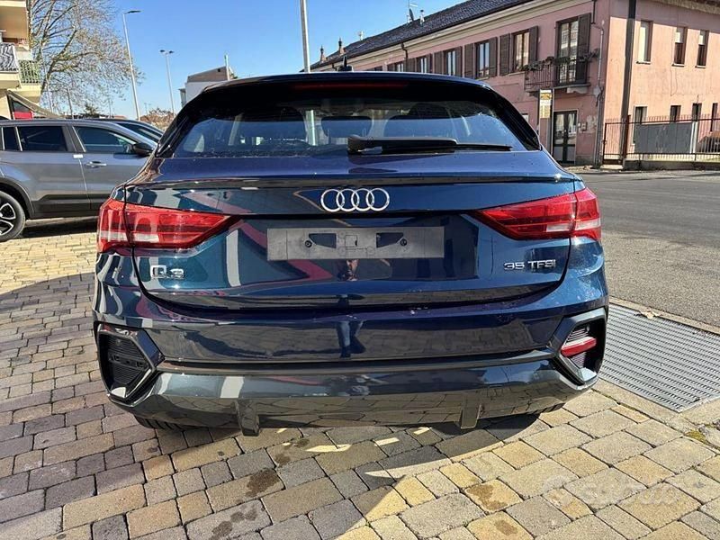Usata Audi Q3 150 CV (110 kW) 2020 Blu SUV