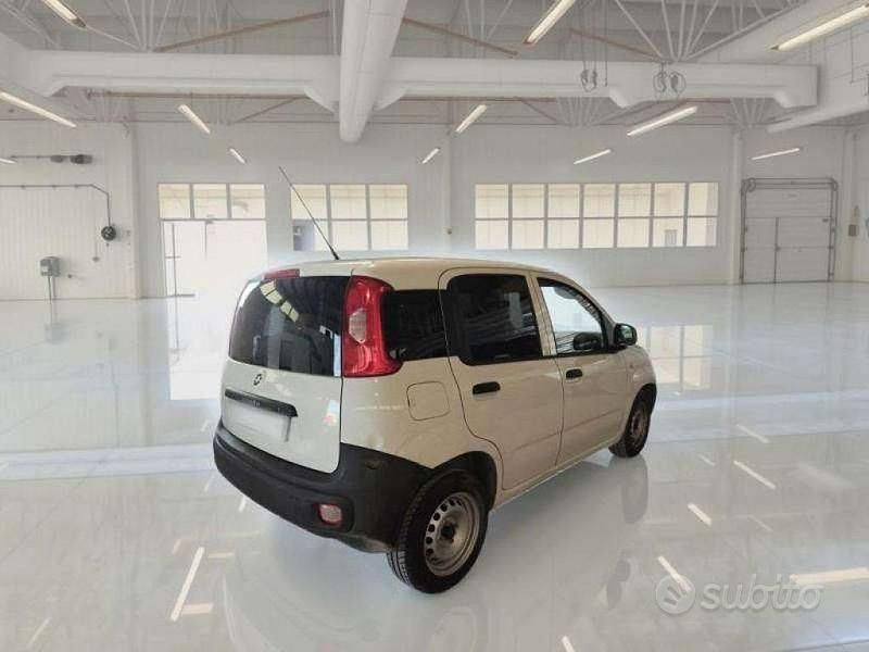 Usata Fiat Panda Pop 80 CV (58 kW) 2018 Bianco Utilitaria