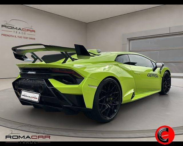 Usata Lamborghini Huracán 2023 Verde Coupé