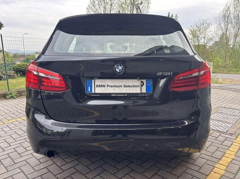 Usata BMW 218 Gran Tourer Advantage 136 CV (100 kW) 2016 Nera mett Monovolume