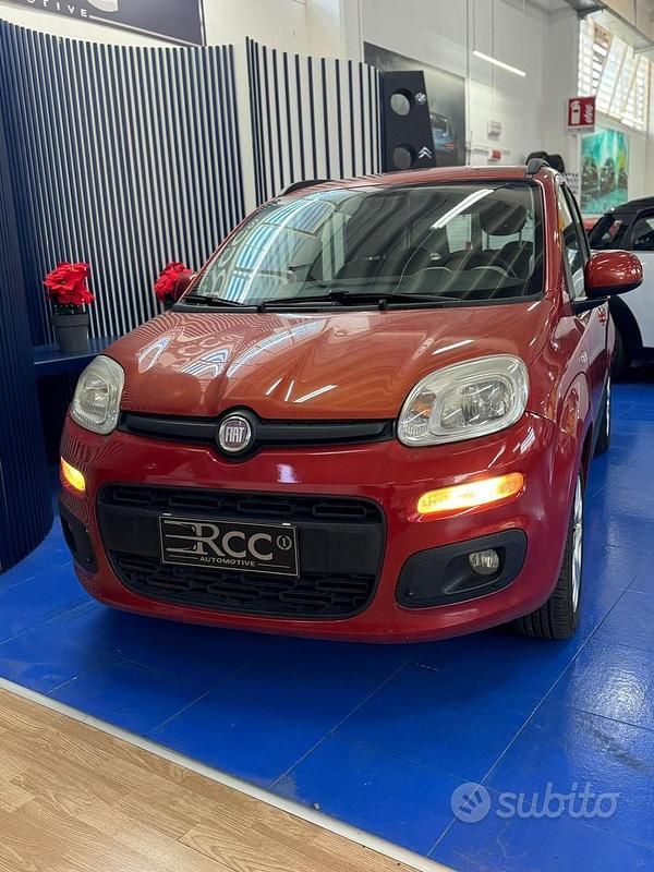 Usata Fiat Panda Easy 86 CV (63 kW) 2012 Arancione Berlina