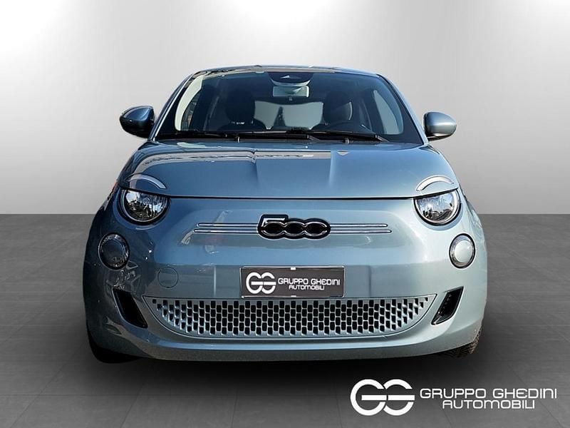 Usata Fiat 500e Passion 42 kW (58 CV) 2021 Blu Utilitaria