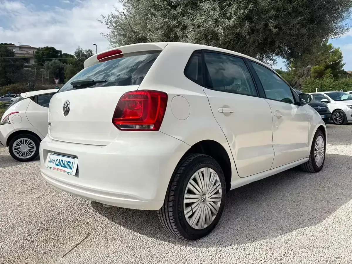 Usata VW Polo 69 CV (50 kW) 2009 Grigio Utilitaria