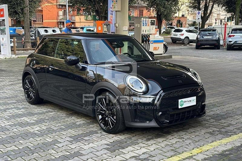 Usata Mini Cooper S 178 CV (130 kW) 2023 Nero Utilitaria