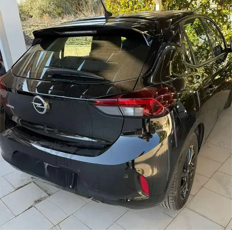 Usata Opel Corsa Elegance 75 CV (55 kW) 2023 Nero Utilitaria
