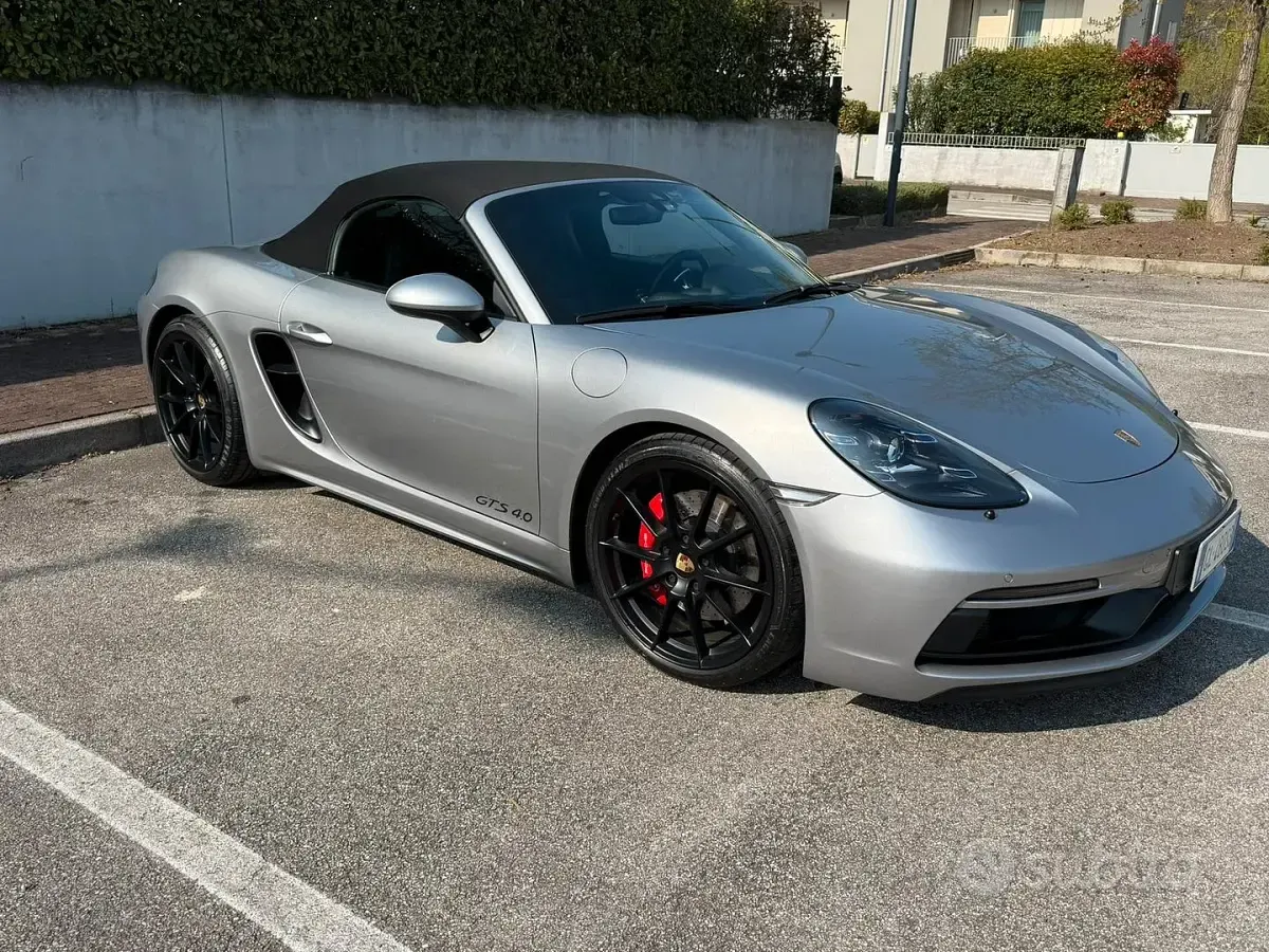 Usata Porsche 718 400 CV (294 kW) 2021 Grigio Cabrio