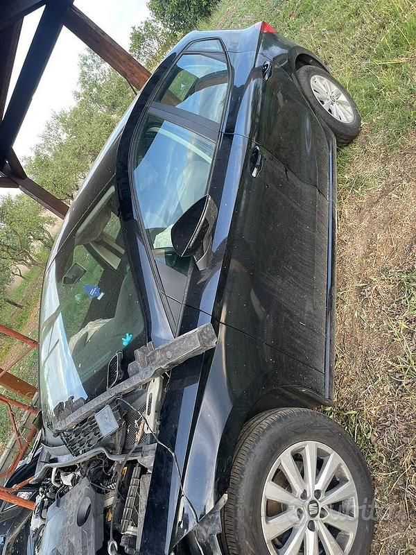 Usata Seat Ibiza 80 CV (58 kW) 2017 Nero Berlina