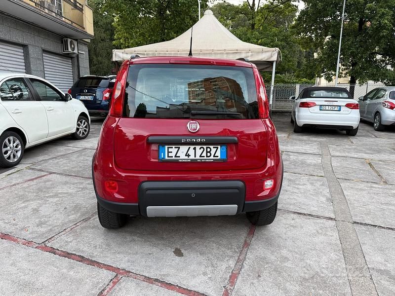 Occasion Fiat Panda 4x4 Easy 86 ch (63 kW) 2015 Rouge Citadine