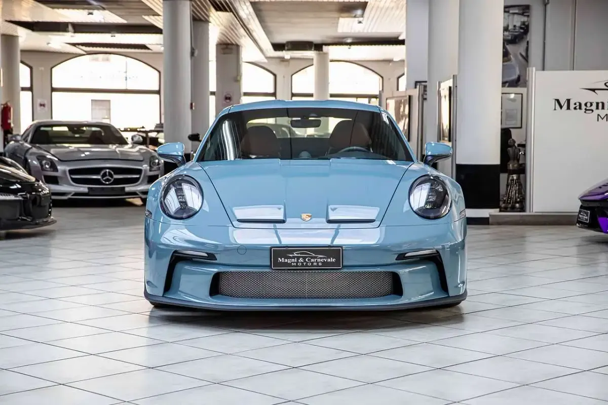 Usata Porsche 992 Edition 525 CV (386 kW) 2024 Blu shore Coupé